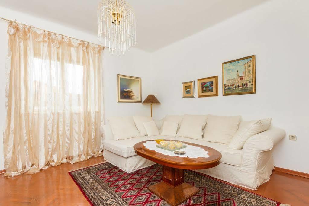 Apartments Dora Split Zewnętrze zdjęcie