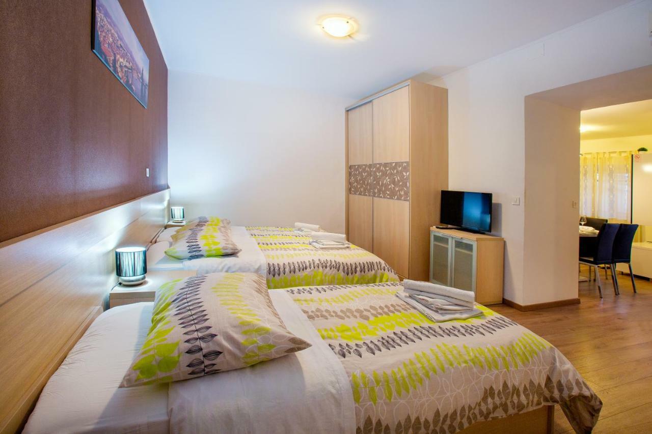 Apartments Dora Split Zewnętrze zdjęcie