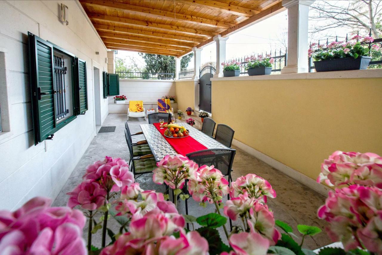 Apartments Dora Split Zewnętrze zdjęcie